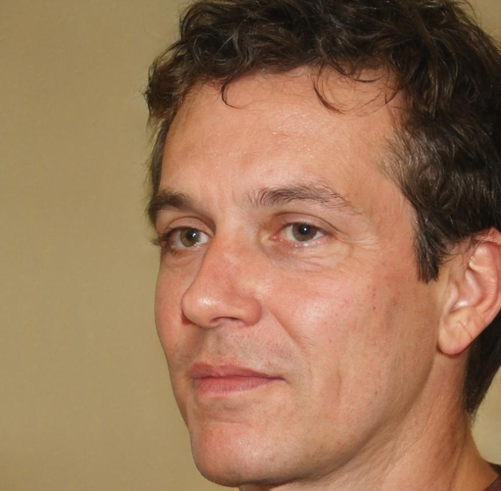 Lennart Bachmeier - Kursentwickler und Finanzexperte